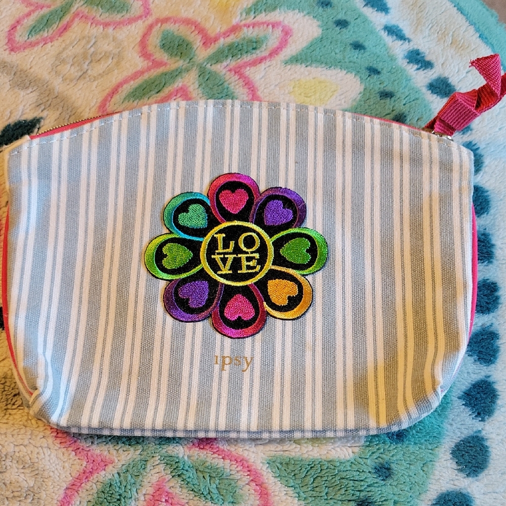 Ipsy Love Bag